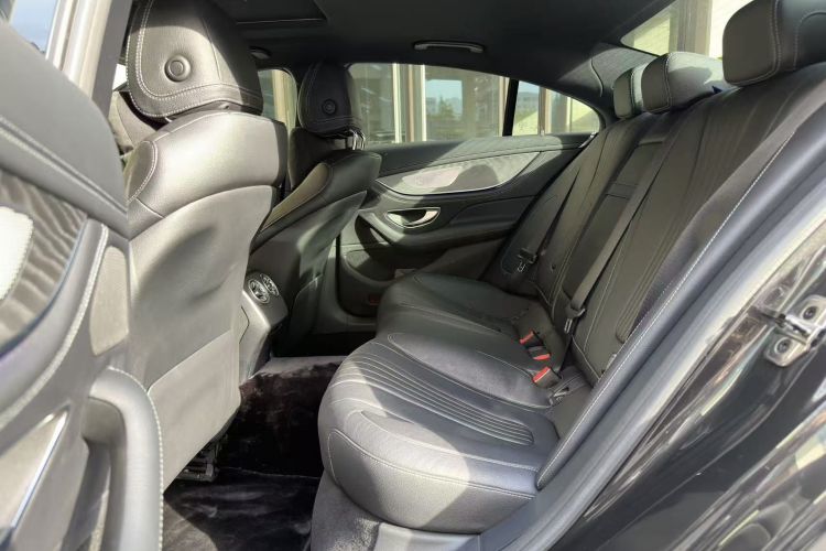 Mercedes-Benz CLS Class 2021 car image #13