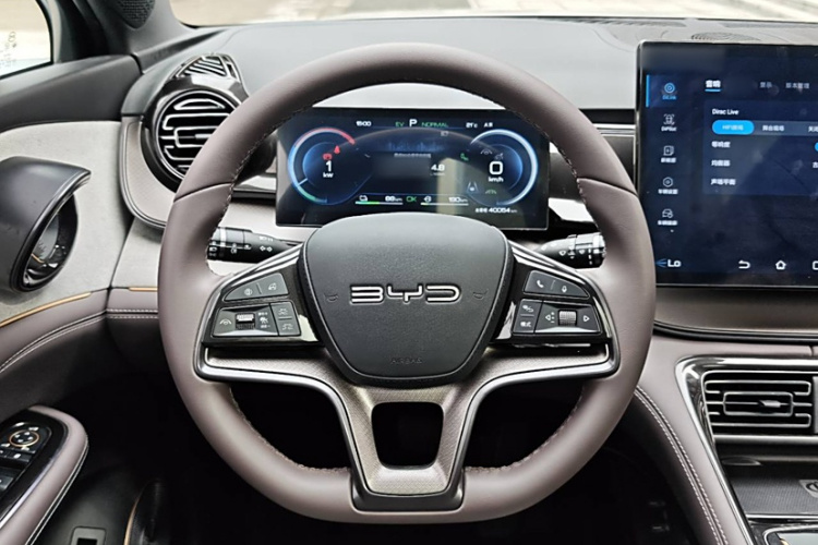 BYD Frigate 07 2023 #13 BYD Frigate 07 2023 car image #13