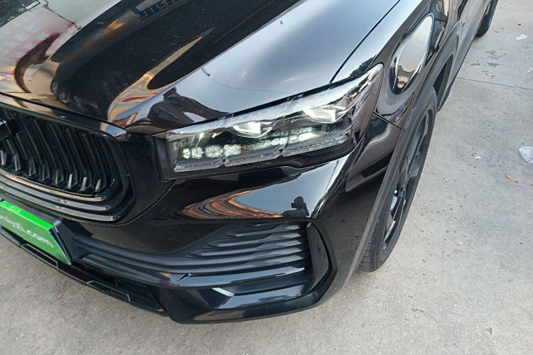 GEELY Tugella 2021 #13 GEELY Tugella 2021 car image #13