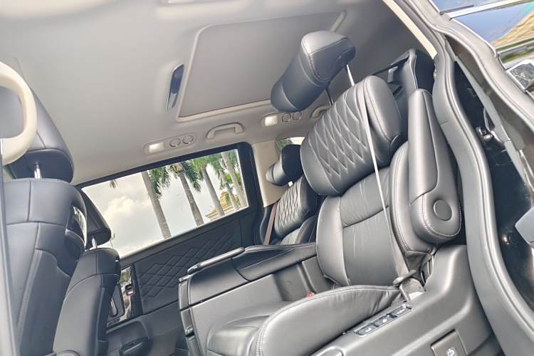 Honda Elysion 2021 car image #13