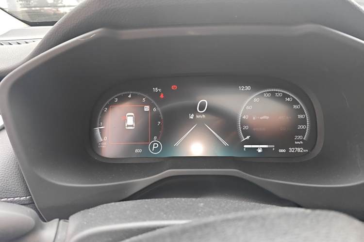 Toyota RAV4 (Imported) 2024 immagine di auto #13