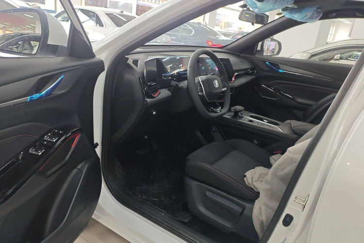 Changan X5 PLUS 2025 صورة سيارة #13