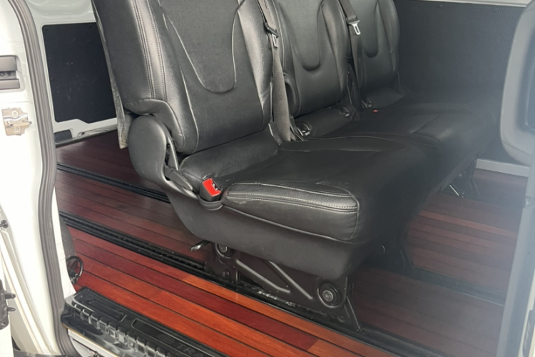 Ford Transit 2020 immagine di auto #13