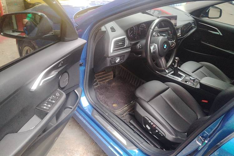 BMW 1 Series M 2019 #13 BMW 1 Series M 2019 car image #13