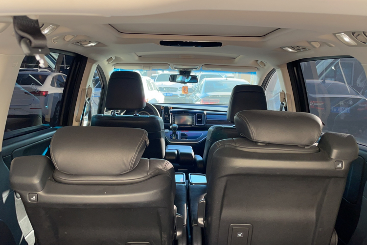 Honda Elysion 2016 imagen de coche #13