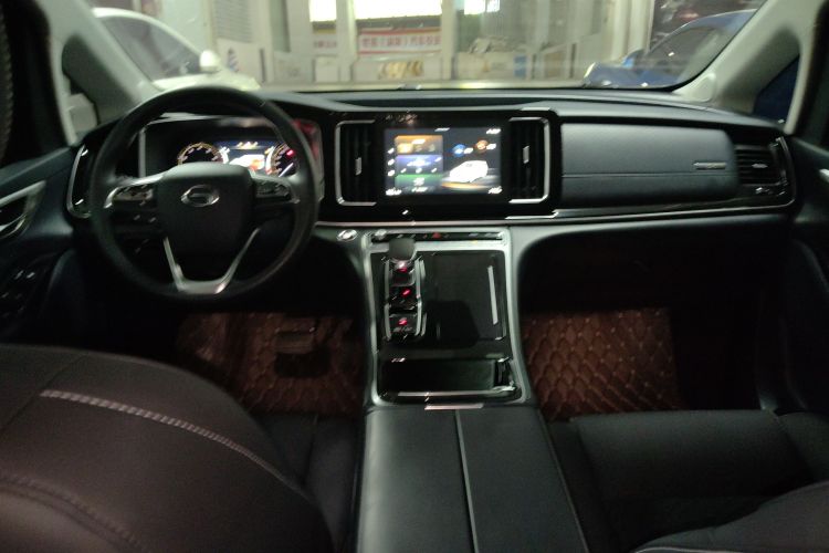 GAC Trumpchi M8 2023 #13 GAC Trumpchi M8 2023 car image #13