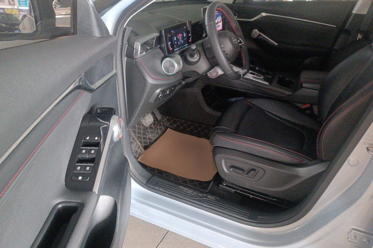 GAC Trumpchi Emkoo 2025 #13 GAC Trumpchi Emkoo 2025 car image #13