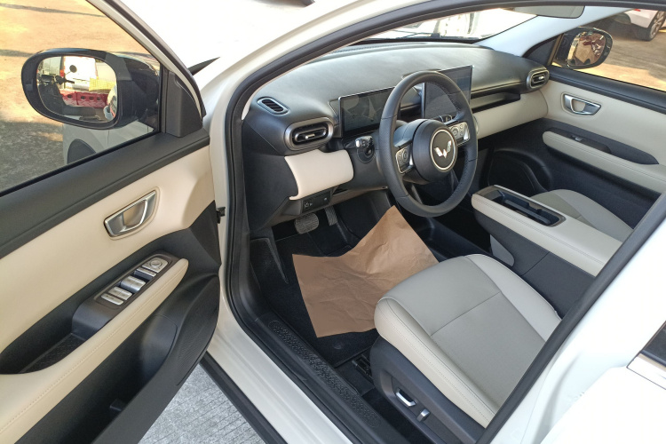 五菱汽车 五菱纯电小型SUV 2025 汽车图片 #13