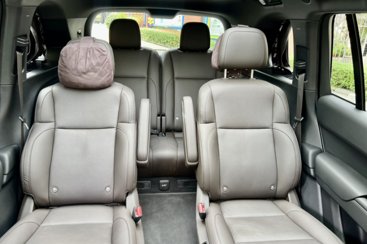 Li L8 2022 изображение автомобиля #13