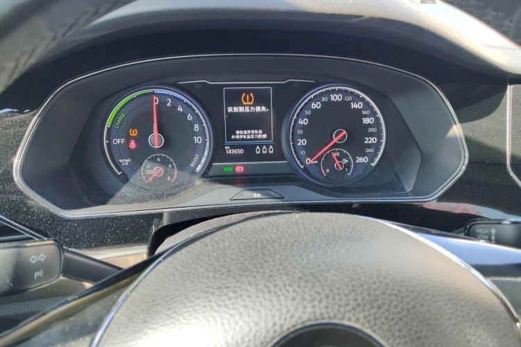 Volkswagen Passat New Energy 2019 #13 Volkswagen Passat New Energy 2019 car image #13