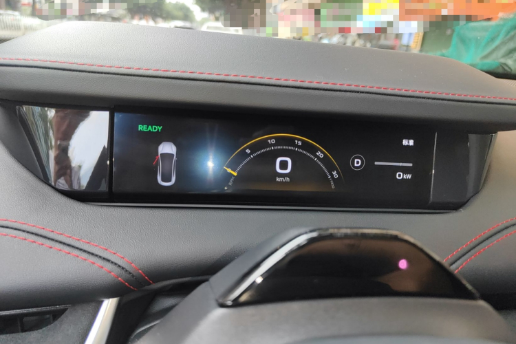 小米汽车 小米SU7 Ultra 2025 汽车图片 #13