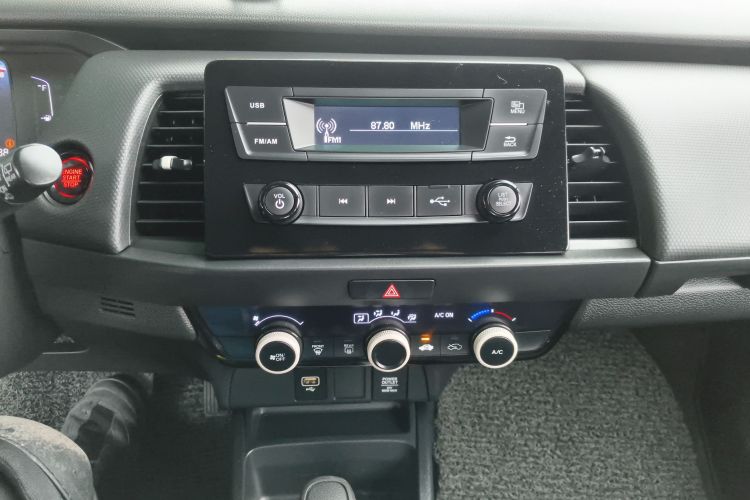 Honda Fit (Imported) 2021 immagine di auto #13