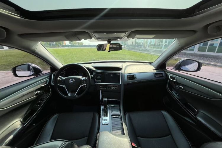 Honda Spirior 2017 immagine di auto #13