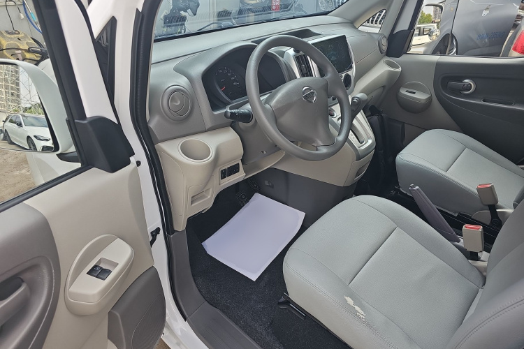 日产 日产NV200 2018 汽车图片 #13