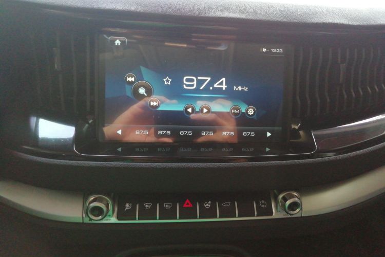 Haval H2s 2018 #13 Haval H2s 2018 car image #13