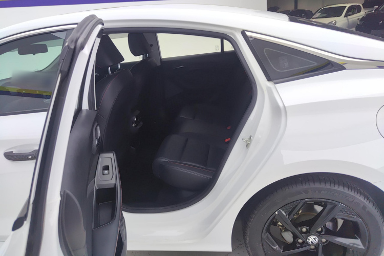 MG 5 2021 car image #13