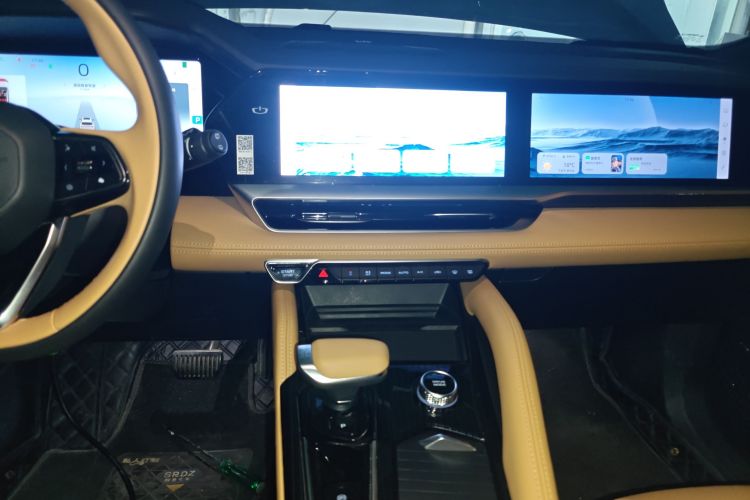 GEELY Monjaro EREV 2023 #13 GEELY Monjaro EREV 2023 car image #13