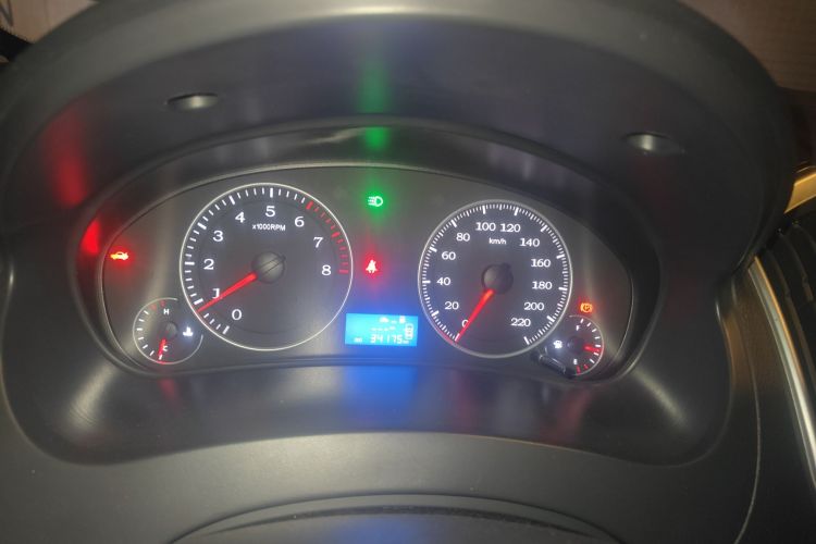 GEELY KingKong 2017 car image #13