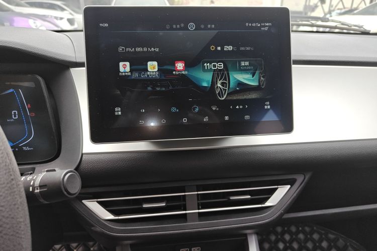 BYD e1 2019 car image #13