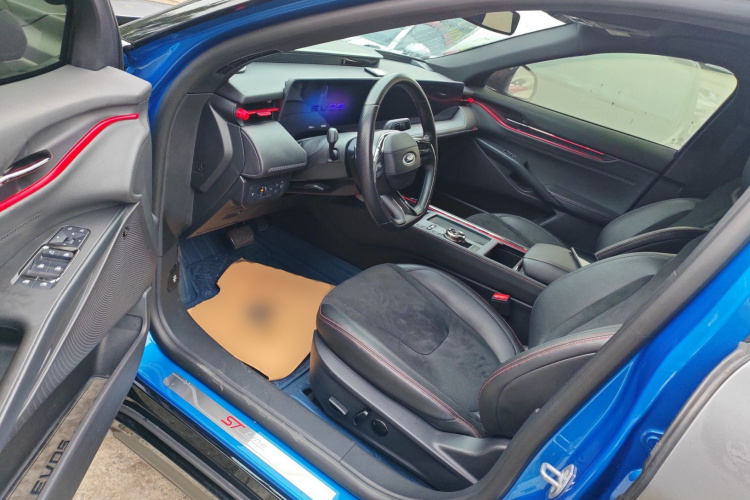 Ford Evos 2023 car image #13