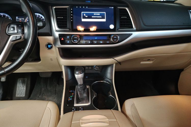 Toyota Highlander (Imported) 2020 car image #13