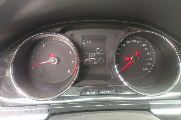 Volkswagen C-Trek 2017 immagine di auto #13