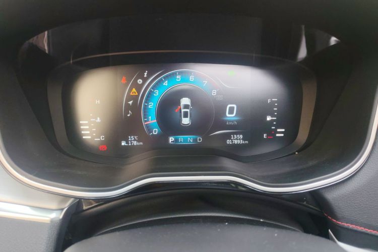 SWM斯威汽车 SWM斯威G01 2018 汽车图片 #13