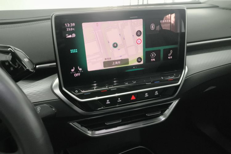 Volkswagen ID.6 X 2023 car image #13