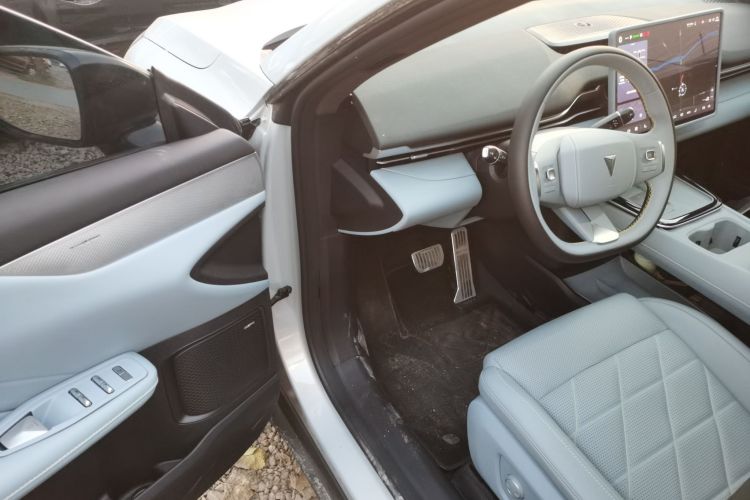 Deepal S05 2025 immagine di auto #13