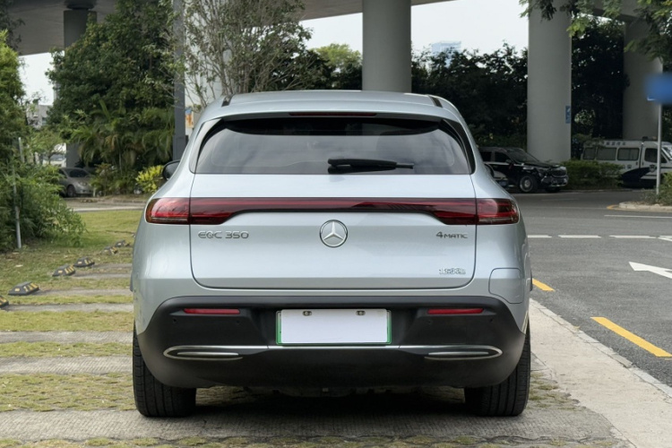 Mercedes-Benz EQC Class 2022 car image #13