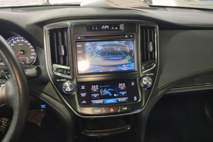 丰田 皇冠 2019 汽车图片 #13