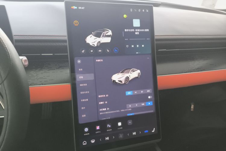 哪吒汽车 哪吒GT 2023 汽车图片 #13