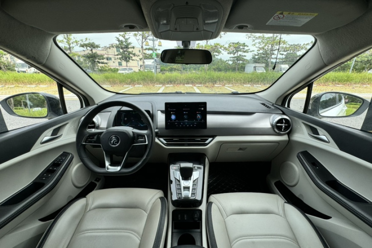 BYD Yuan 2021 car image #13