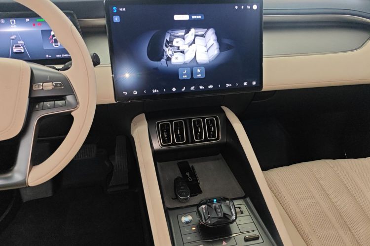 BYD SongL EV 2024 car image #13