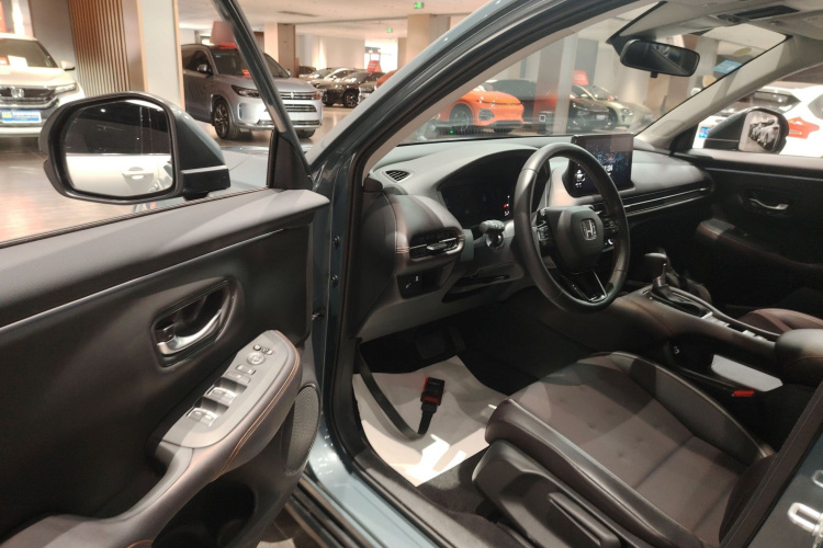 Honda ZR-V 2024 #13 Honda ZR-V 2024 car image #13