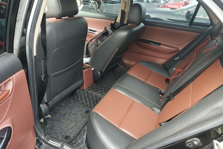 BYD F3R 2018 #13 BYD F3R 2018 car image #13