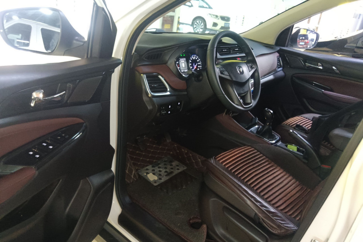 Changan Linmax 2018 #13 Changan Linmax 2018 car image #13