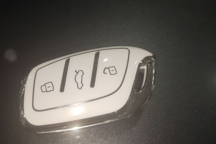 MG 4 EV 2023 #13 MG 4 EV 2023 car image #13