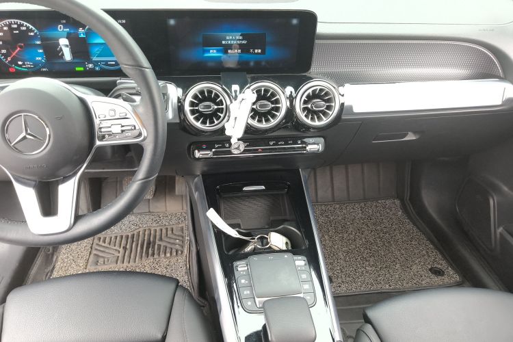 Mercedes-Benz EQB Class 2023 #13 Mercedes-Benz EQB Class 2023 car image #13