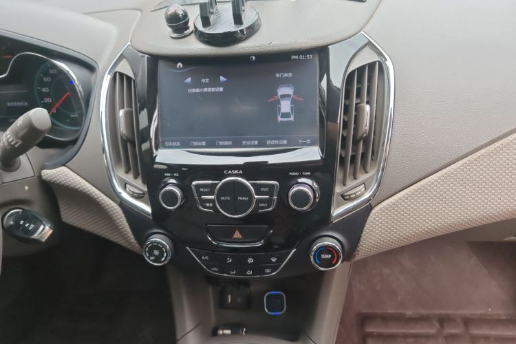 Chevrolet Cruze 2015 #13 Chevrolet Cruze 2015 car image #13