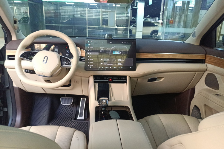 AITO 问界 问界M7 2023 汽车图片 #13