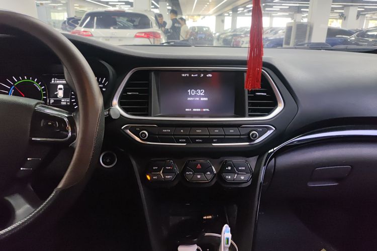 GAC Trumpchi GS4 New Energy 2018 car image #13