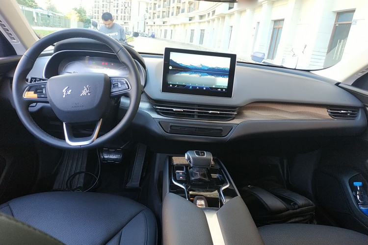 HongQi E-QM5 2022 immagine di auto #13