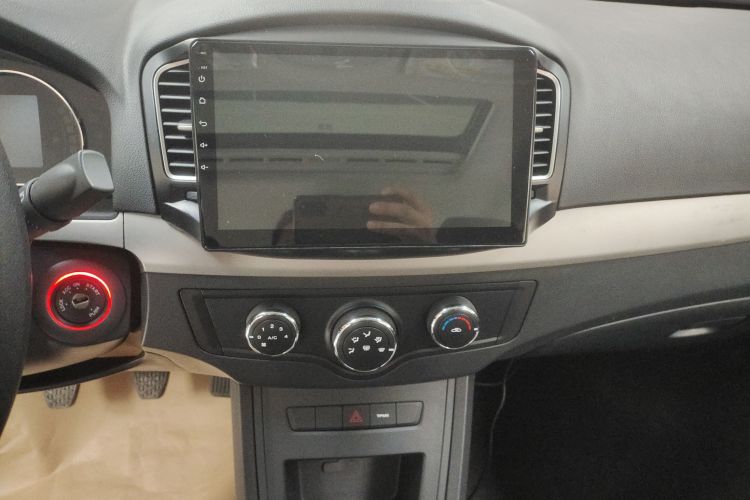 Roewe 350 2018 car image #13