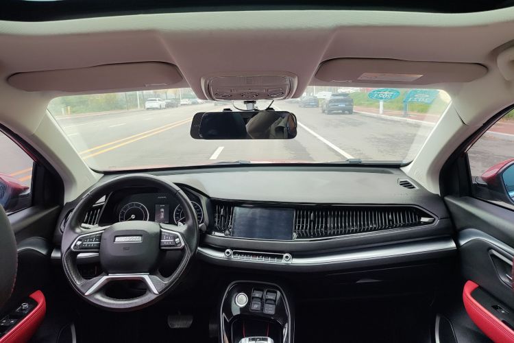 Haval H2s 2017 car image #13