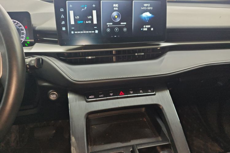 Haval H6 2022 #13 Haval H6 2022 car image #13