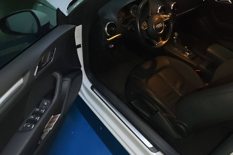 Audi A3 (Imported) 2015 car image #13