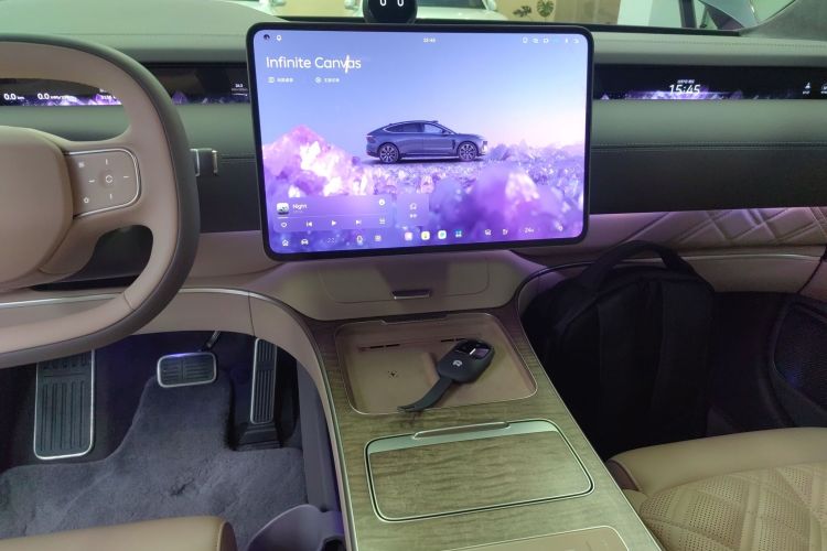 蔚来 蔚来ET9 2025 汽车图片 #13