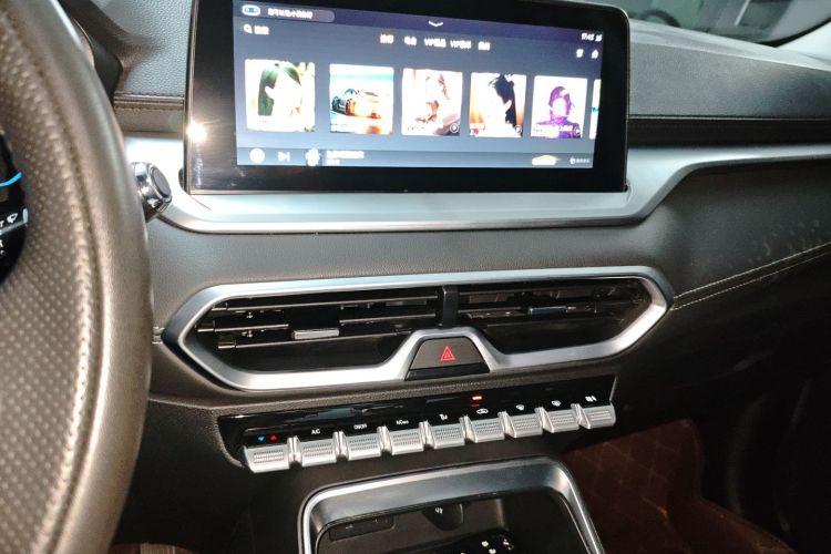 Kaiyi Showjet Pro 2021 #13 Kaiyi Showjet Pro 2021 car image #13