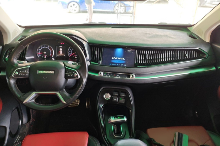 Haval H2s 2017 car image #13